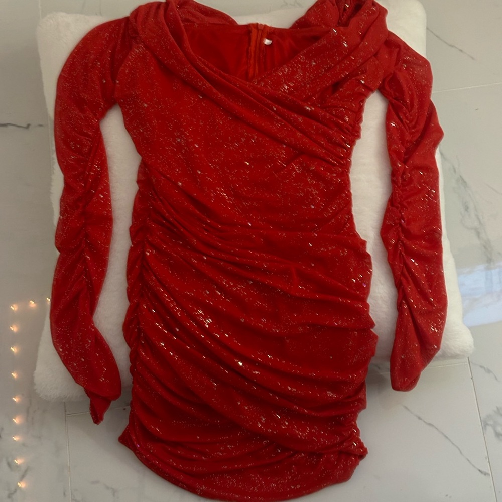 Red dress por parties